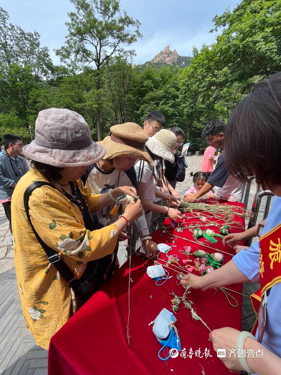 60多万人次打卡海水浴场，端午假期青岛上榜入境游热门地