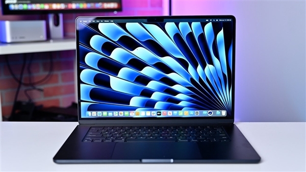 想买的再等等！苹果MacBookPro最快明年用上新模具(macbookpro 2021新模具)