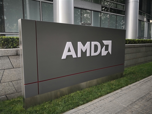 AMD买买买对抗NVIDIA！350亿元收购服务器制造商ZTSystems(中国收购amd一千亿)